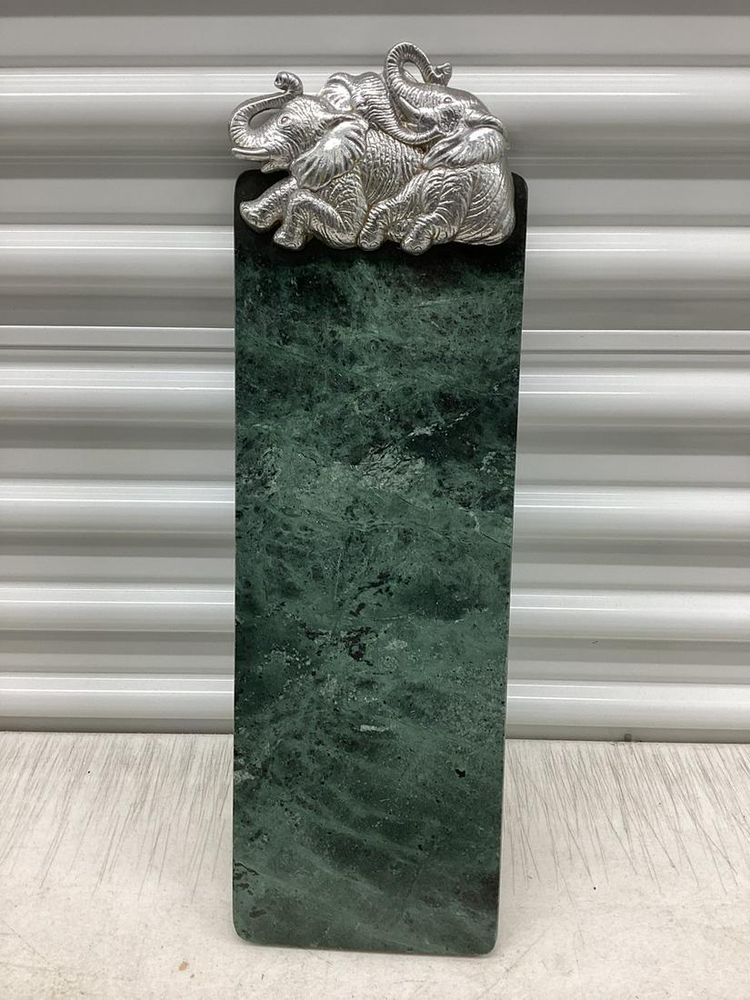 1987 Arthur Court Elephant Cheese board 19.5" (1 of 1)