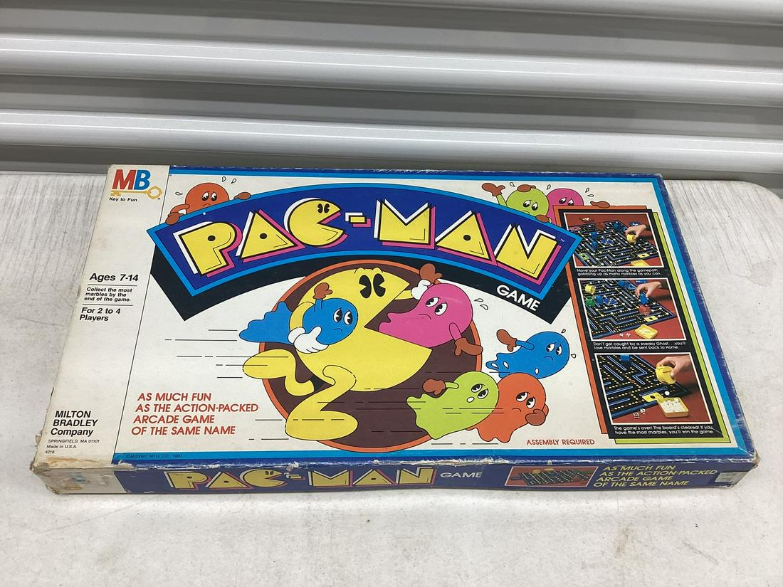 1980 Pac-Man Game appears complete (1 of 1)
