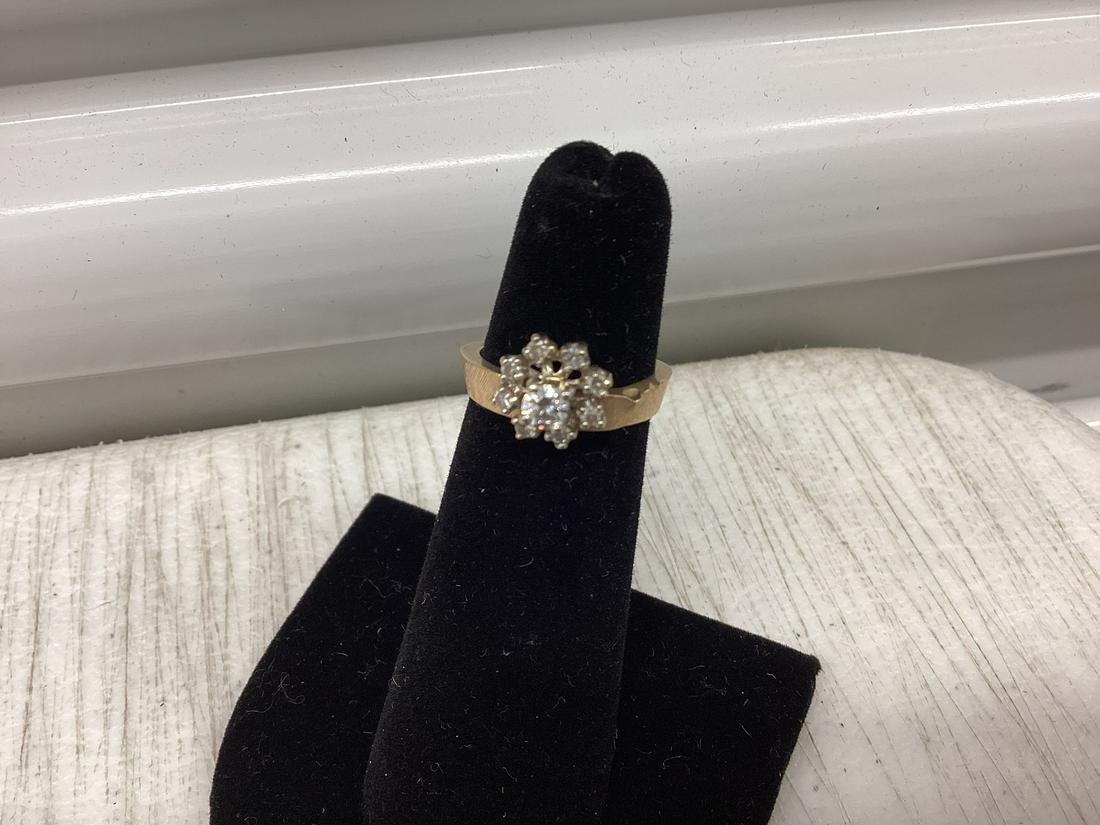 14K Gold Ring with Diamond? Flower (1 of 1)