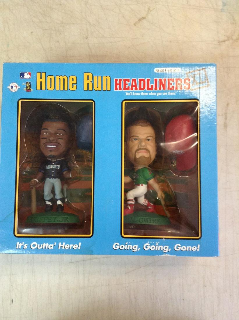 Home Run headliners Ken Griffey Jr. Mark McGwire collectible statues with COA (1 of 1)