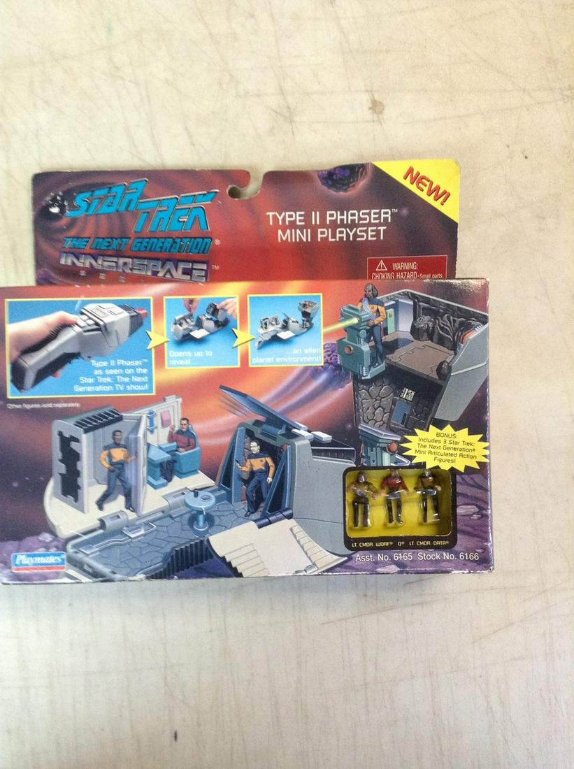 Star Trek The Next Generation Innerspace Type II Phaser Mini Playset (1 of 1)