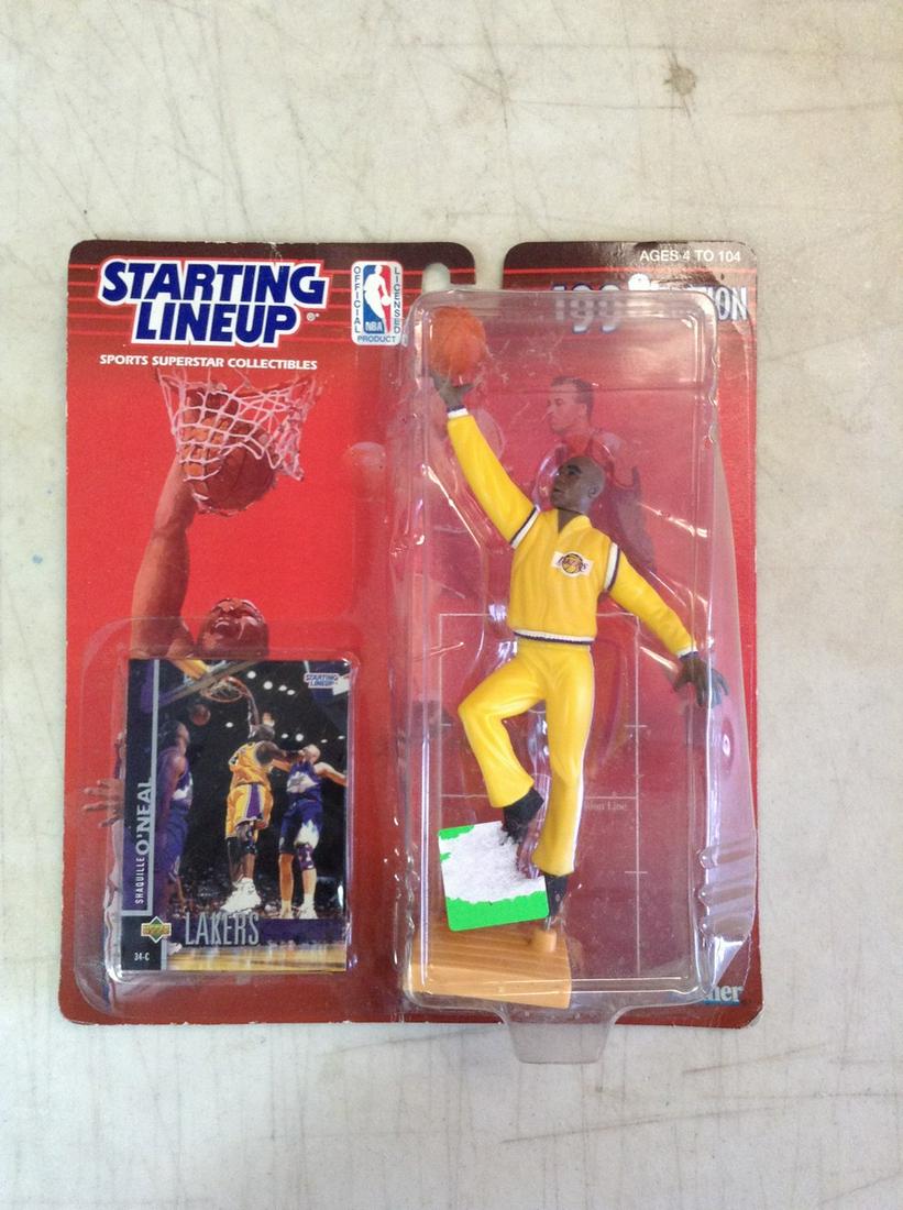 Starting Lineup 1998 Shaquille O' Neal card and figure (1 of 1)