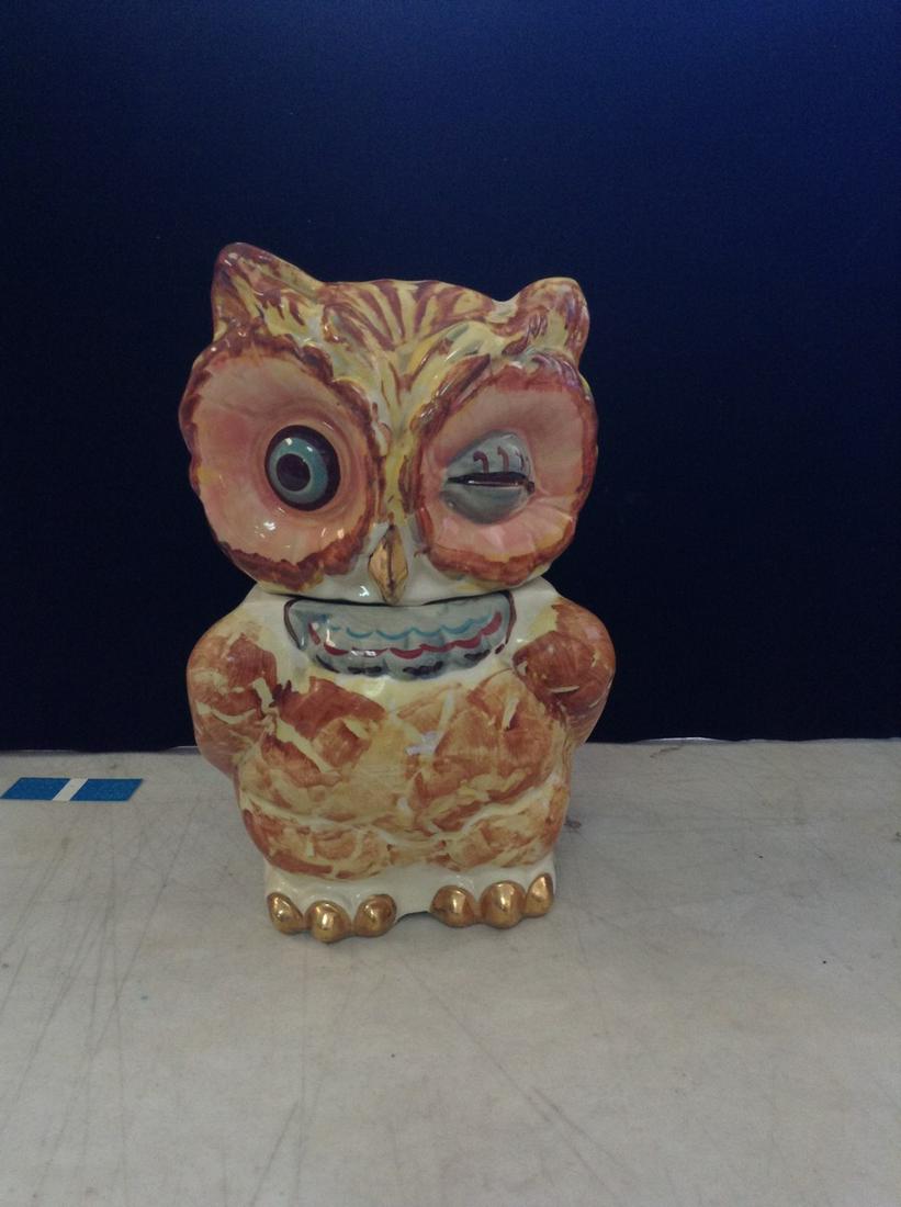 Owl ceramic cookie jar 11 inches tall (1 of 1)
