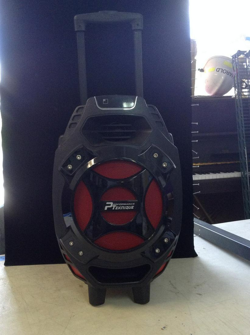 Performance Teknique rolling speaker model ICBM-SNAKE (1 of 1)