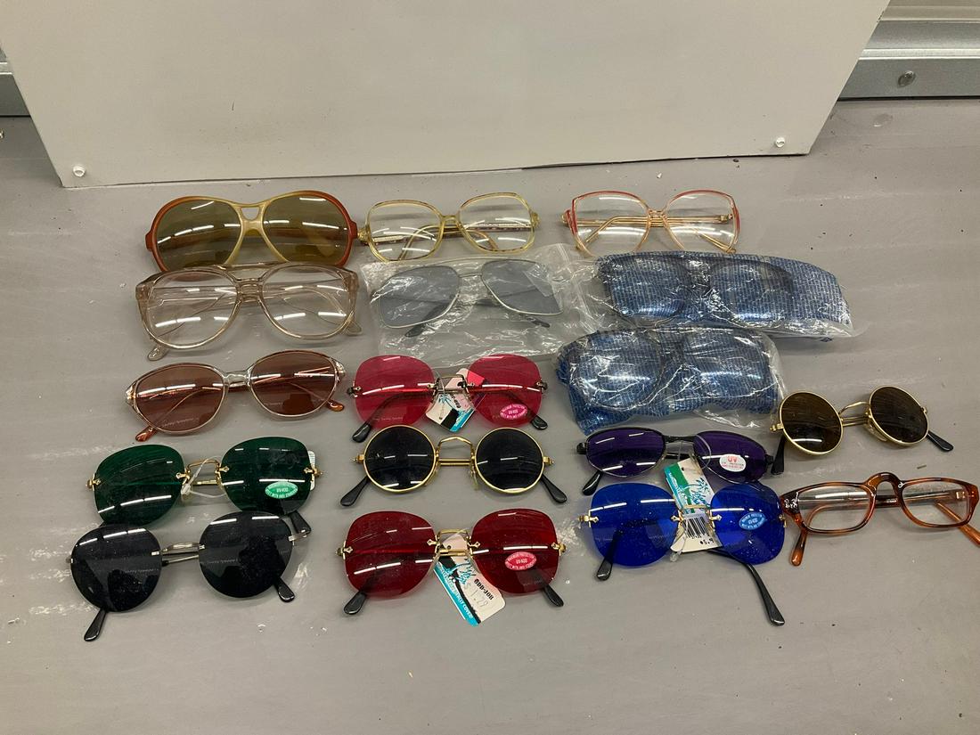 Lot of Vintage eyeglasses & sunglasses (1 of 1)