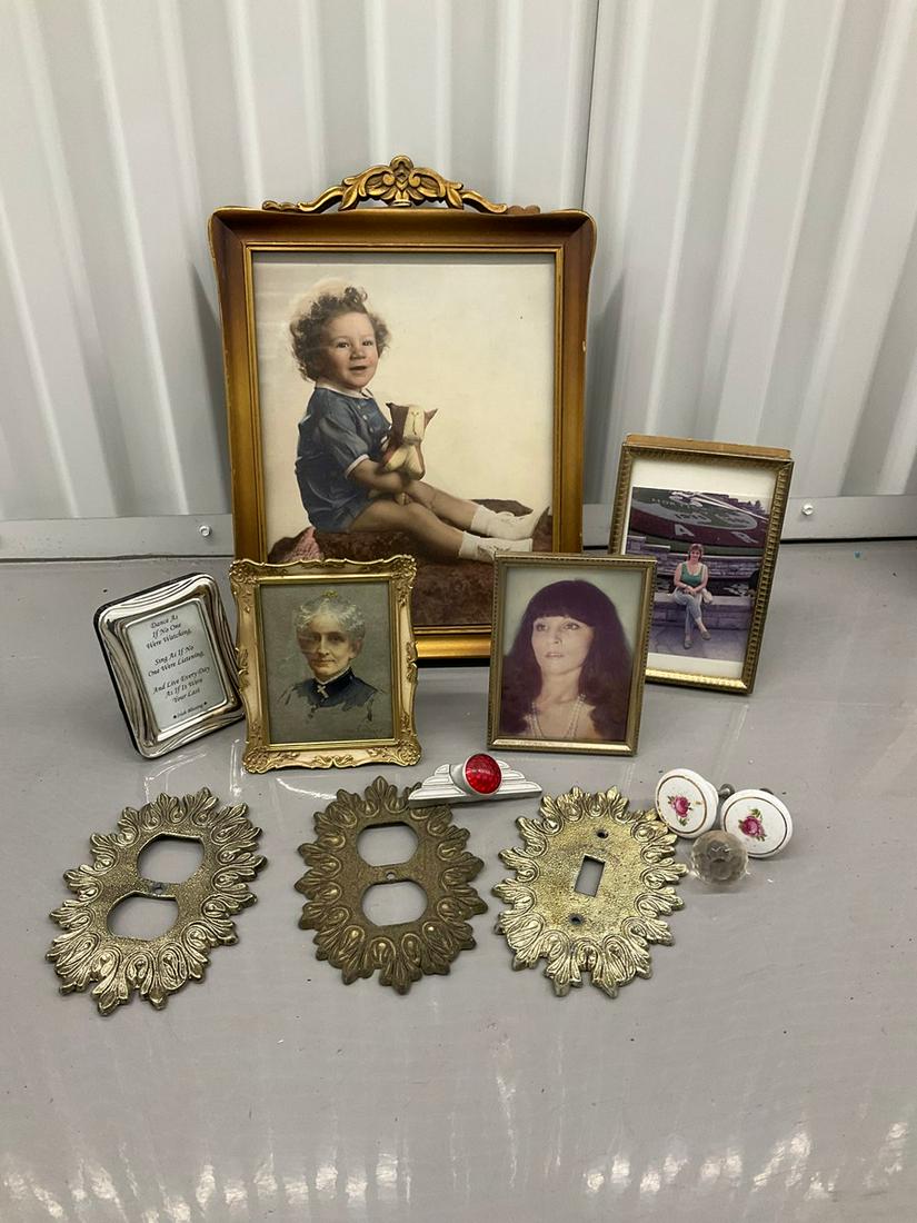Dresser drawer knobs, vintage picture and more (largest 12.5"x9.5"): Dresser drawer knobs, vintage picture and more (largest 12.5"x9.5")