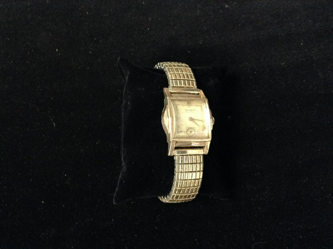 Vintage "Gruen" Very-Thin Mechanical Wristwatch 10K R.G.P Working Condition: Vintage "Gruen" Very-Thin Mechanical Wristwatch 10K R.G.P Working Condition