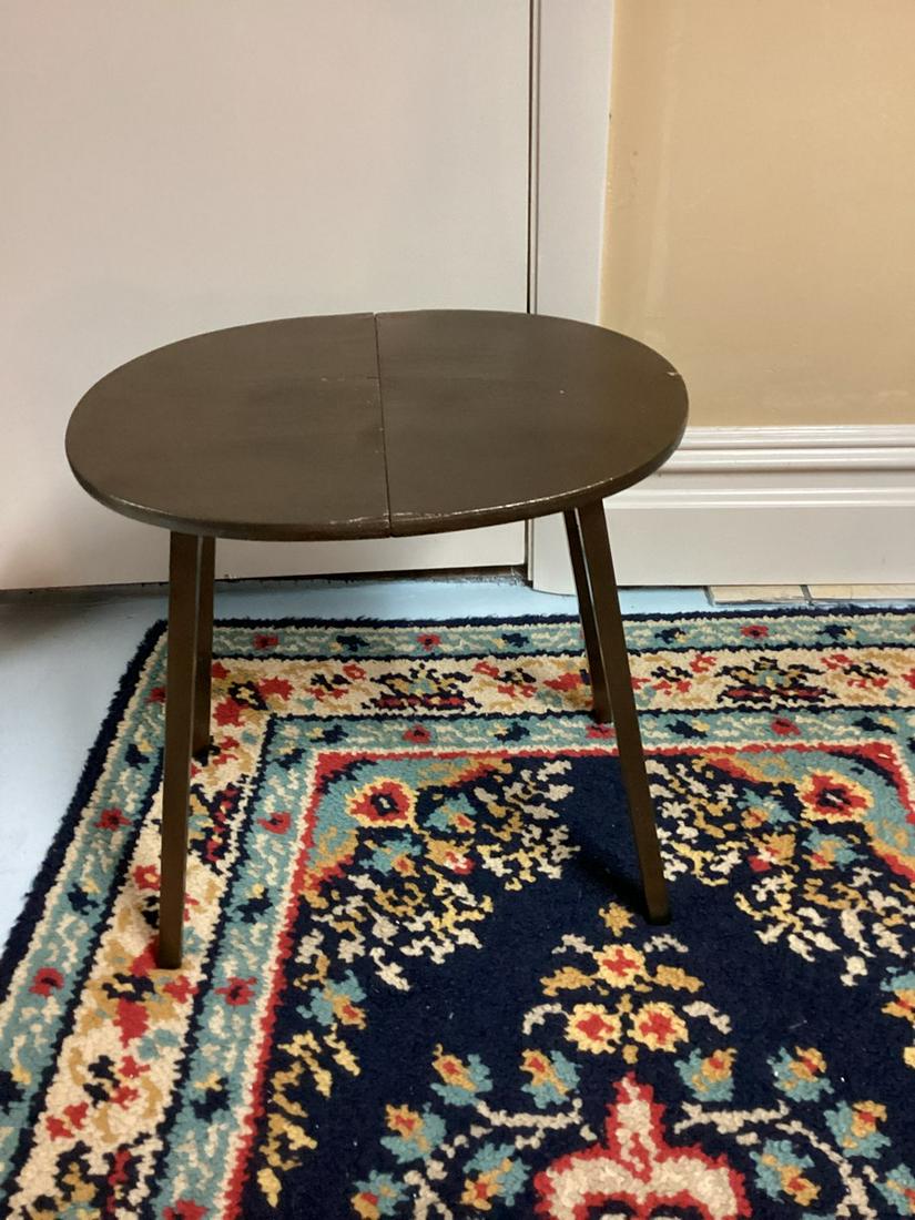 Folding Stool 15.25"x15.75": Folding Stool 15.25"x15.75"