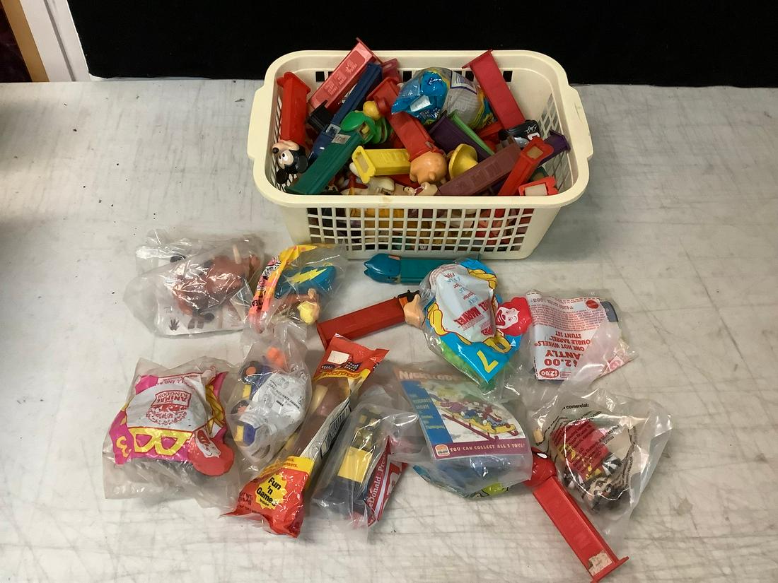 Large Lot of Vintage PEZ Dispensers, McDonald Toys, and more: Large Lot of Vintage PEZ Dispensers, McDonald Toys, and more