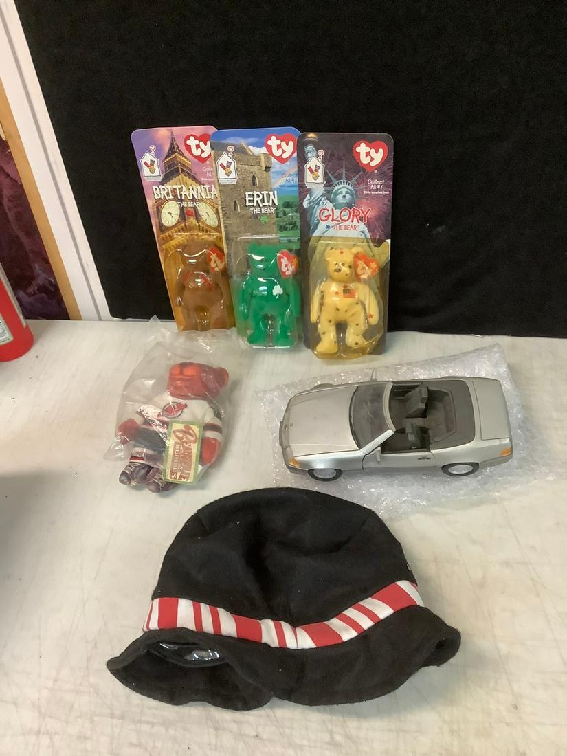 Collectible Beanie Babies, Maisto Mercedes Benz Model Car, and more (1 of 1)