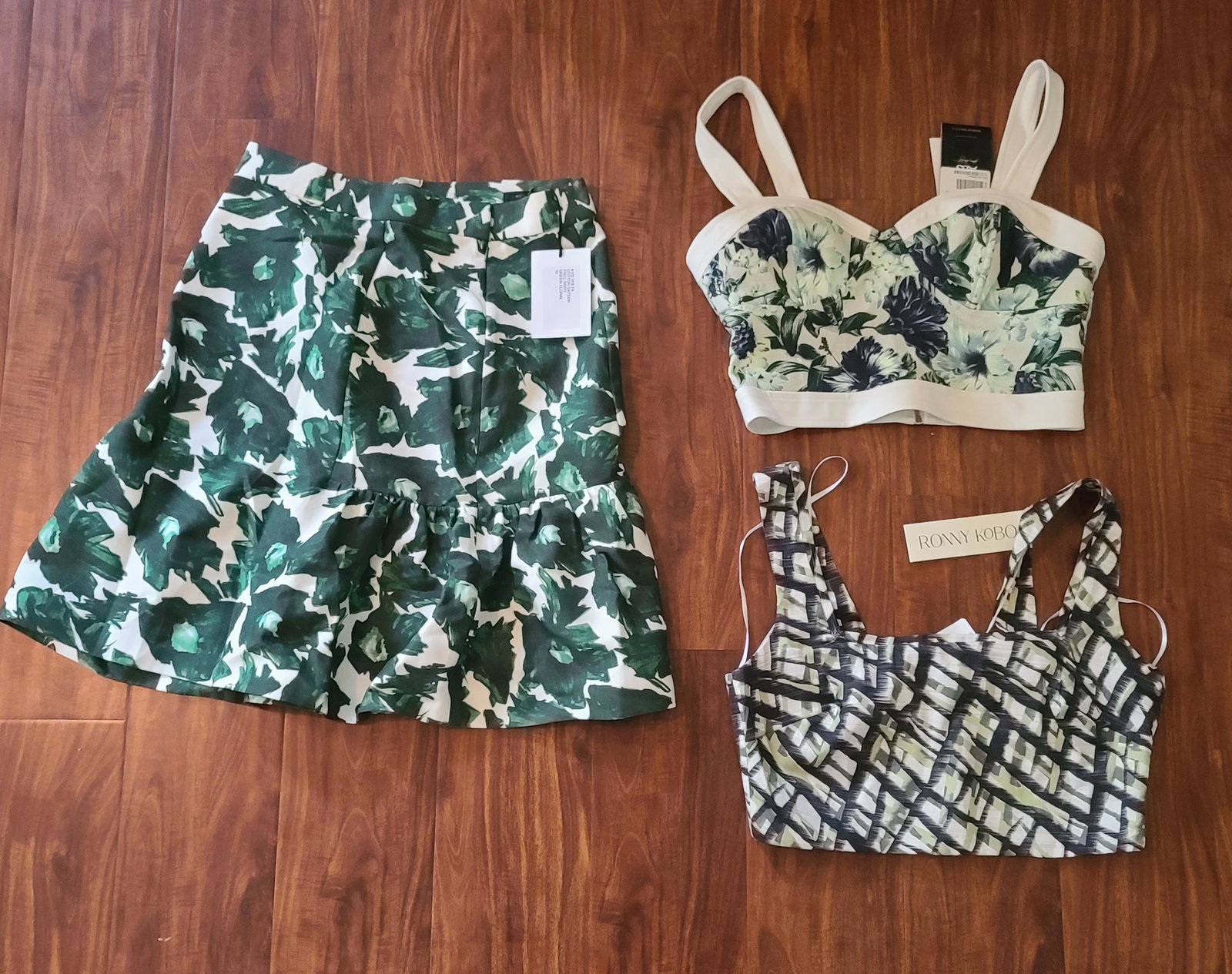 Tropical Peplum Skirt and Crop Tops M: Tropical Peplum Skirt and Crop Tops M