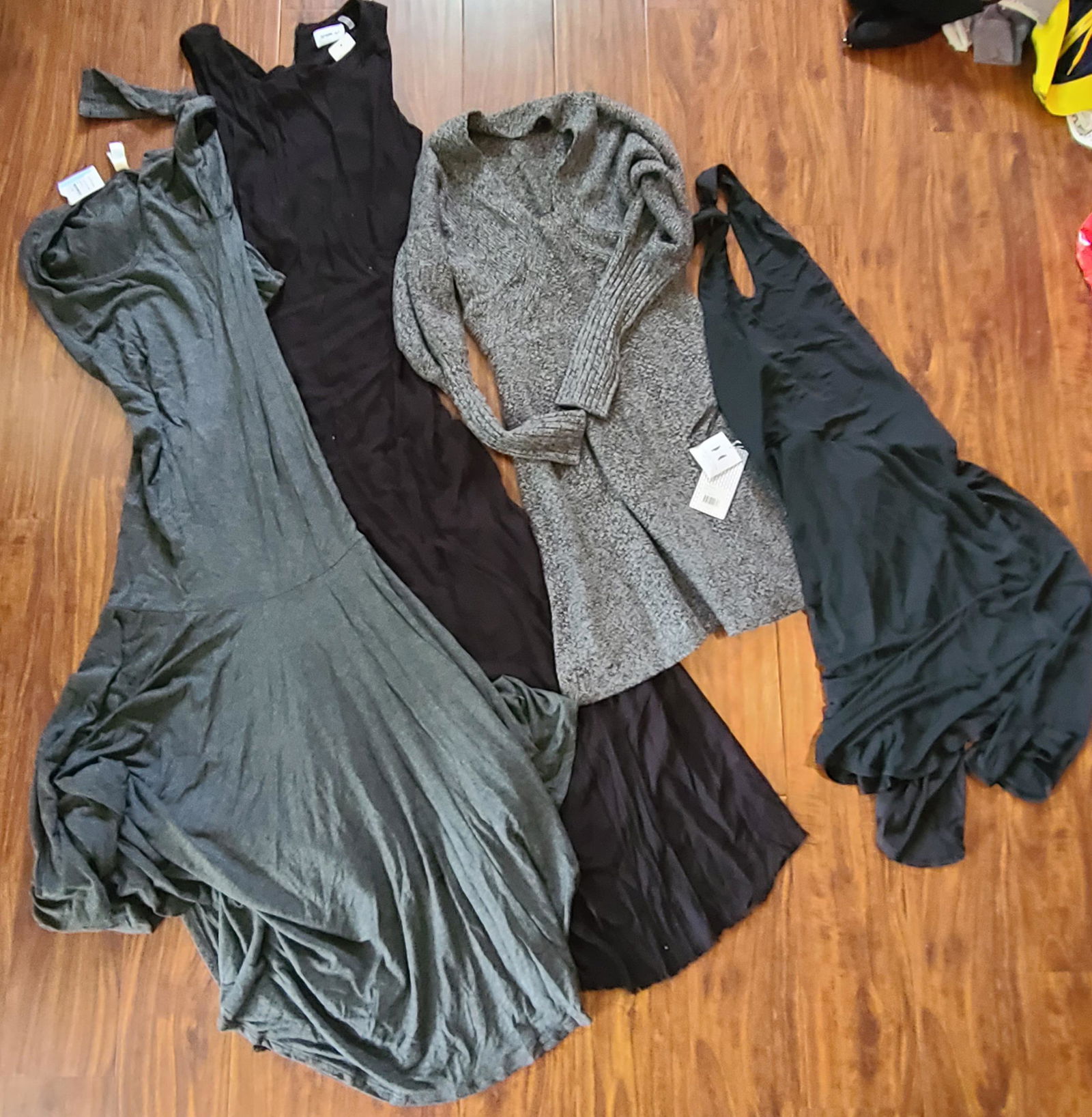 S XS Casual Maxi and Short Dresses incl Halston Heritage: S XS Casual Maxi and Short Dresses incl Halston Heritage