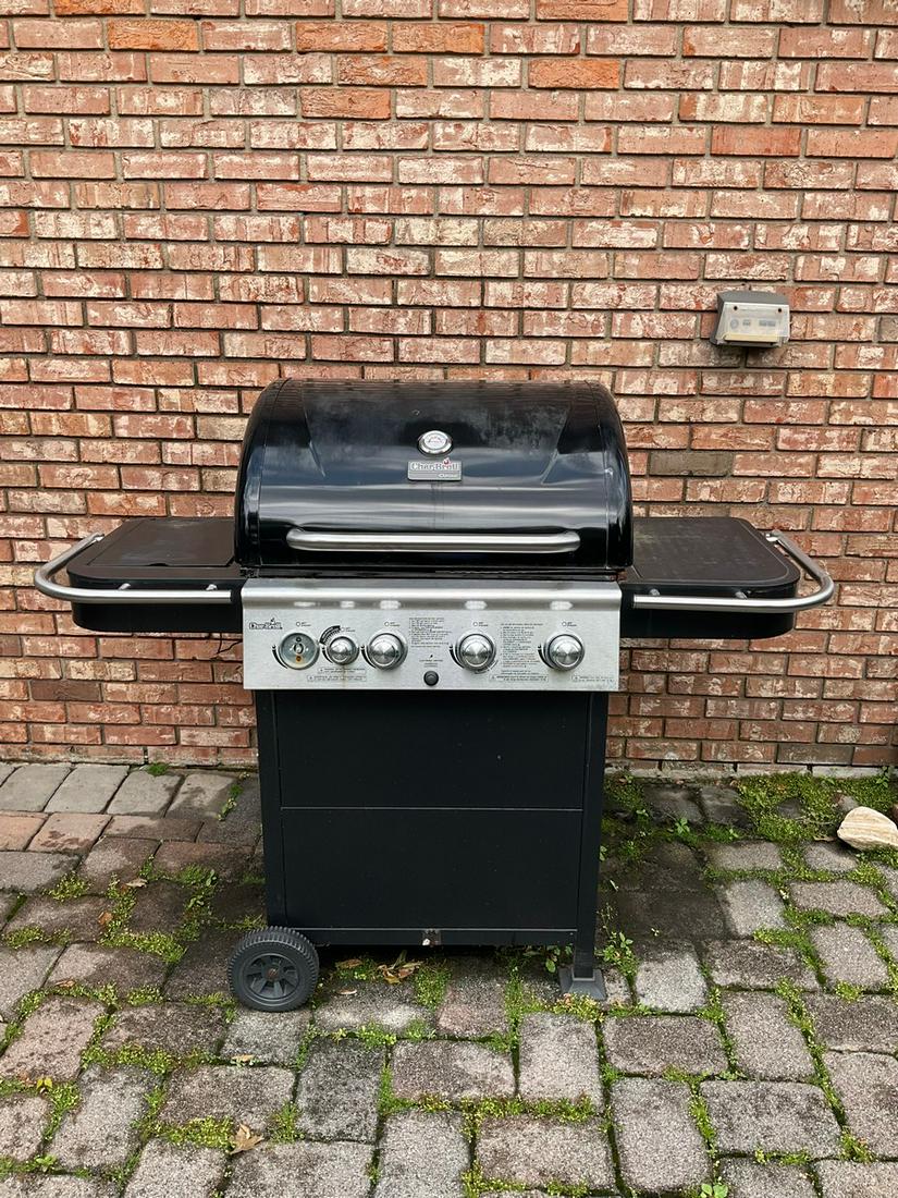 Char-Broil Classic Grill: Char-Broil Classic Grill
