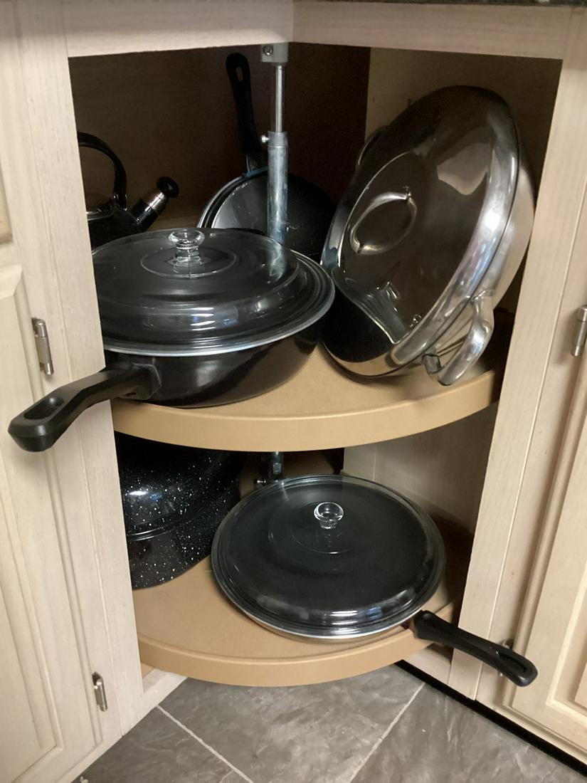 Cabinet full of Large Roasting Pan, Frying Pans with Glass Lids and more (1 of 1)
