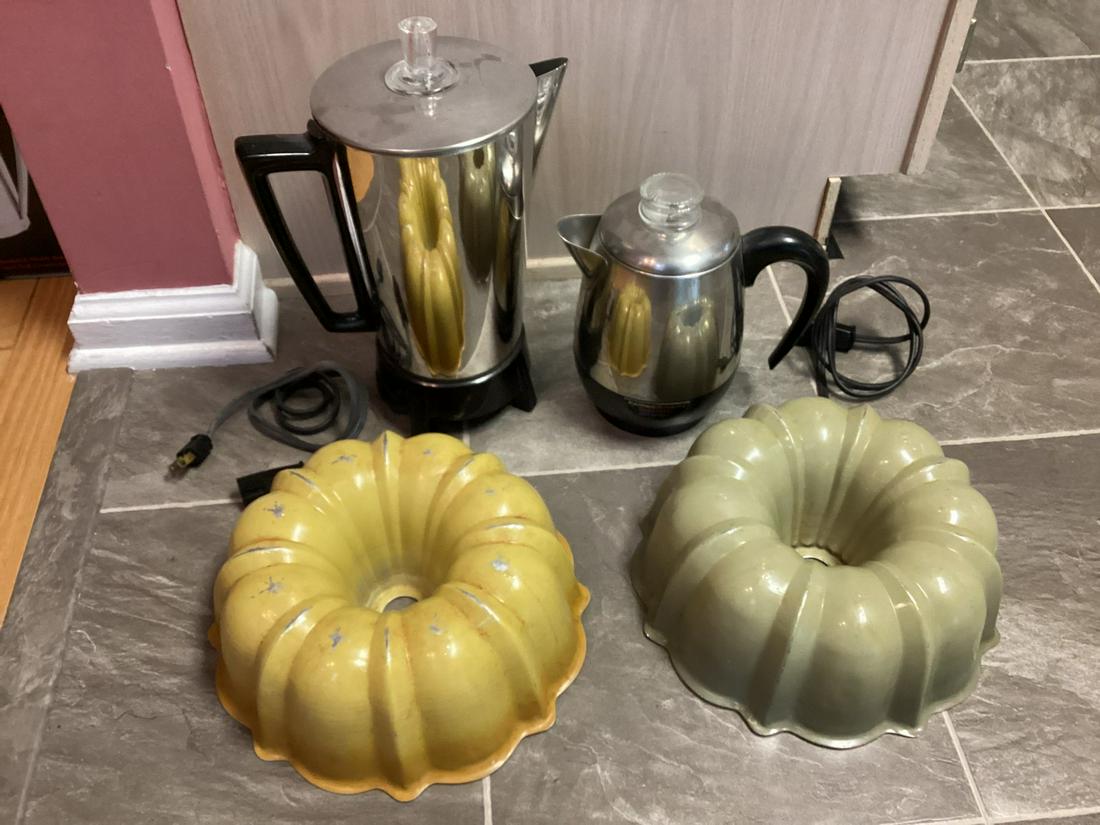 Two Vintage Coffee Pots with plugs and Vintage Bundt Pans (1 of 1)
