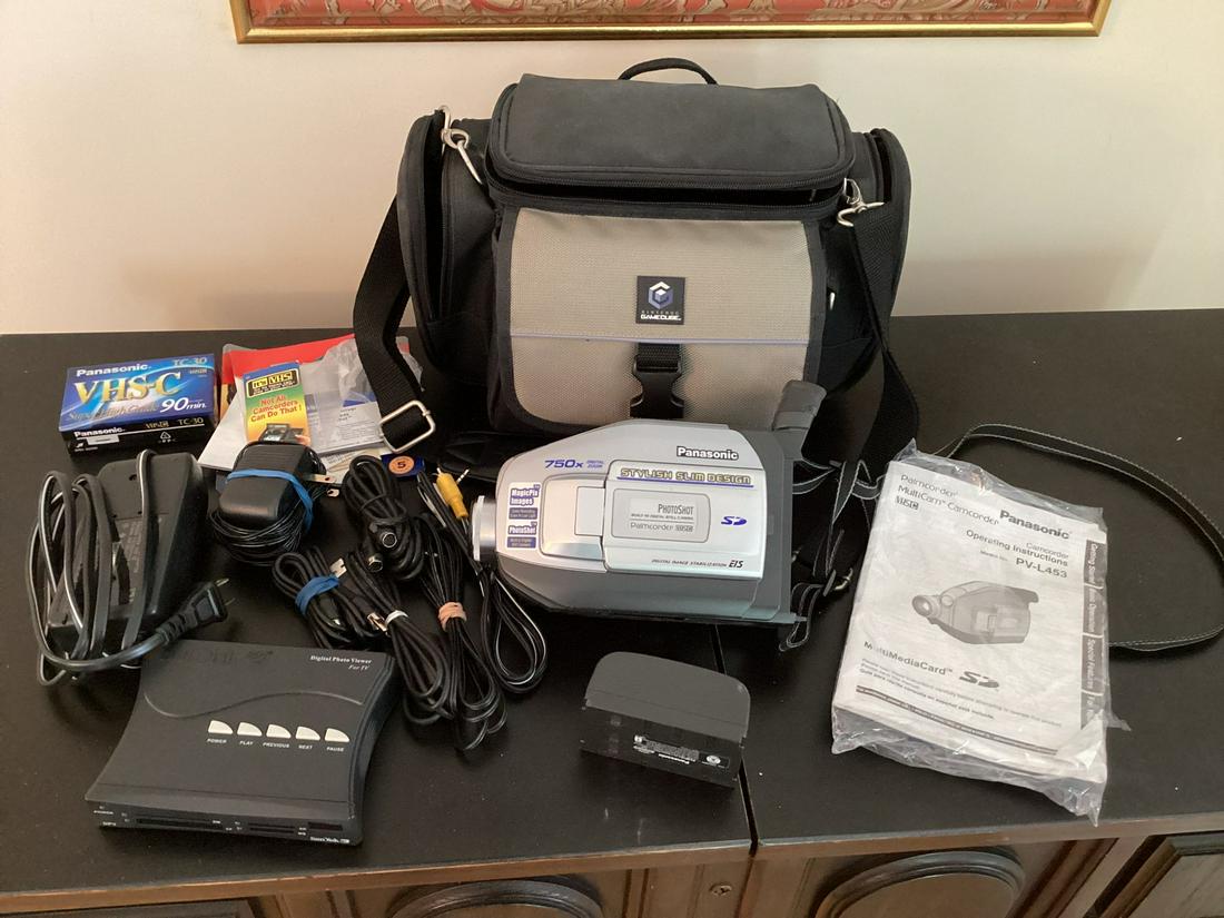 Panasonic Palmcorder Multicam Camcorder with Case and more (1 of 1)