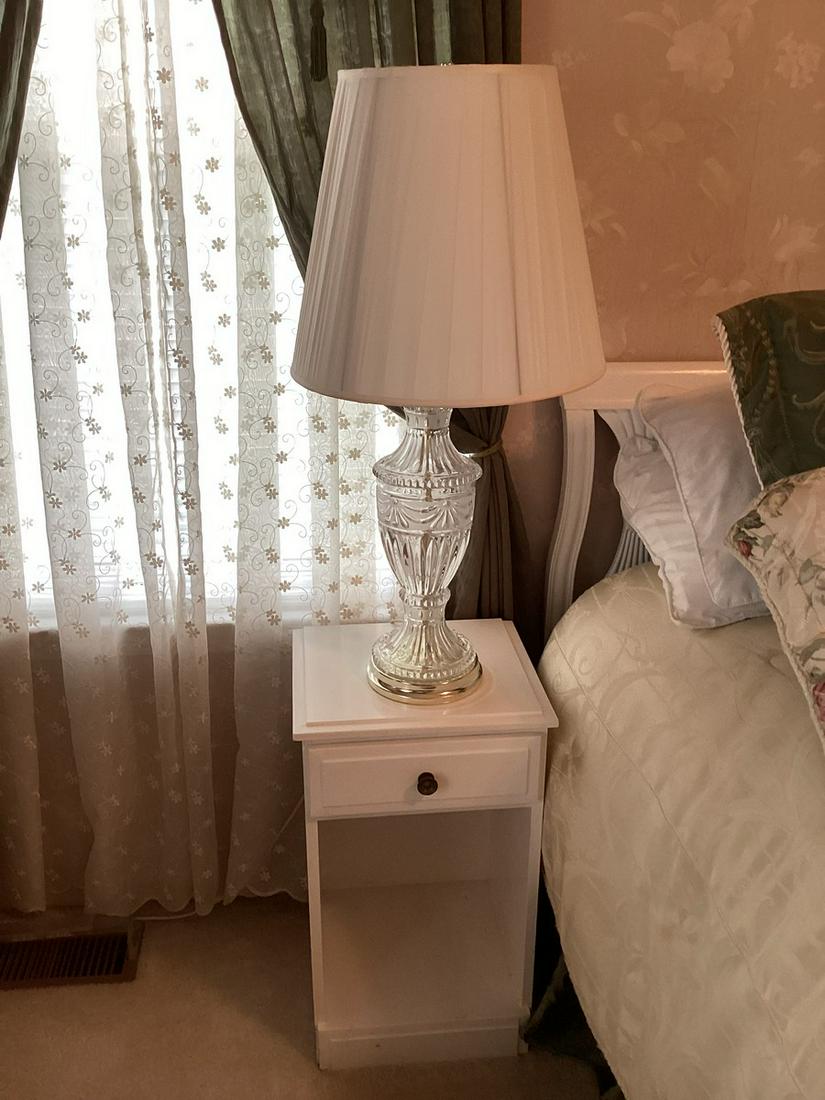 Nightstand 12"x14"x24" & Lamp 32": Nightstand 12"x14"x24" & Lamp 32"