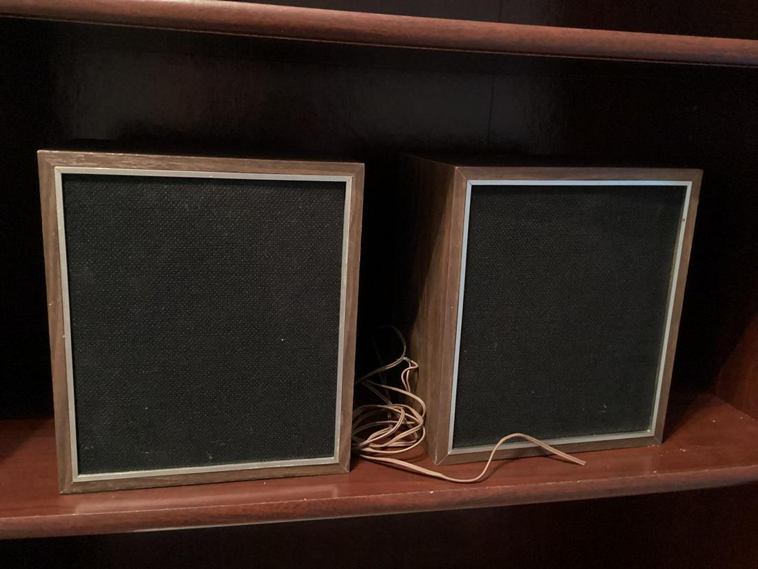 Vintage Sound Design Speakers Japan 901 9.5"x8.25"x5.5" (one wire cut short): Vintage Sound Design Speakers Japan 901 9.5"x8.25"x5.5" (one wire cut short)