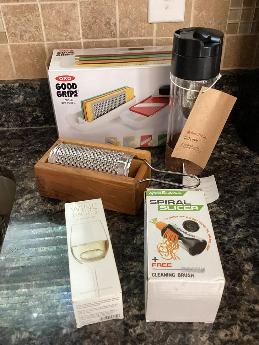 New Full Circle Brumi Pour Over hot-cold brew bottle and other new kitchen items and more (1 of 1)