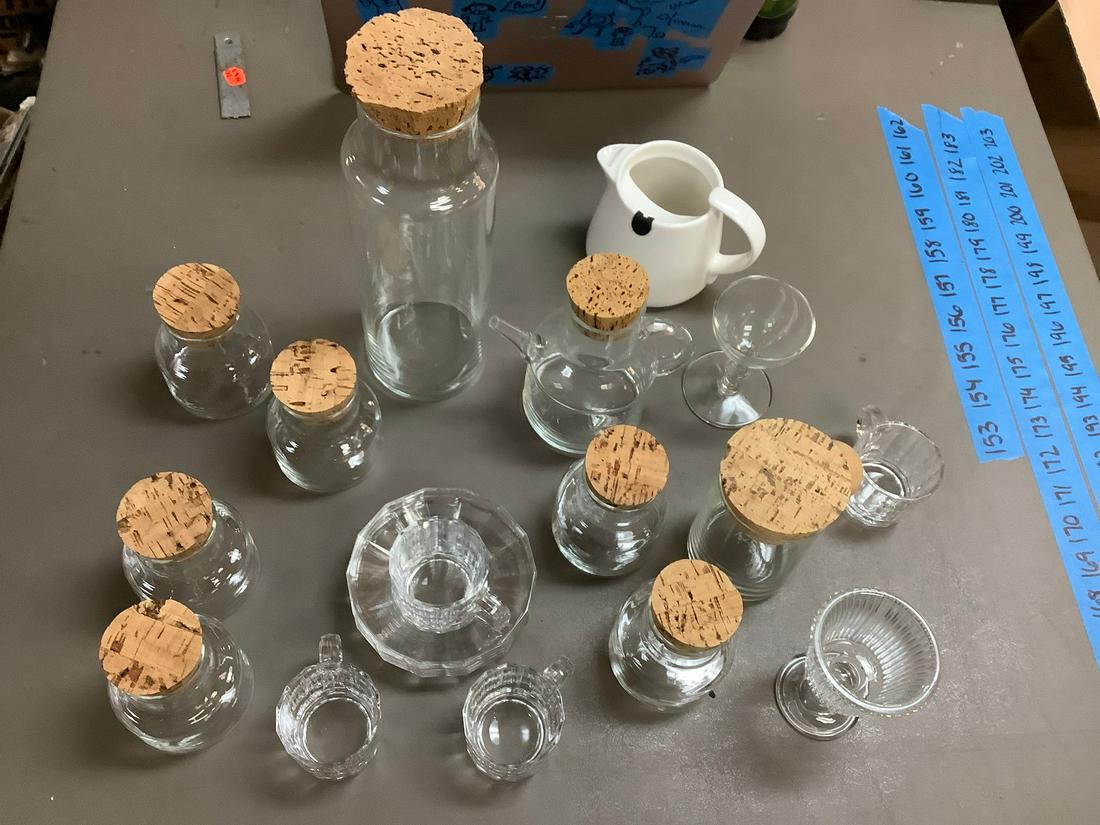 Igloo blue cooler with spiffy handles (1 of 1)