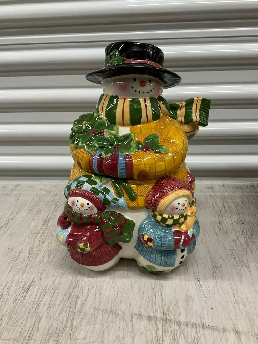 Snowman cookie jar (14" tall) (1 of 1)