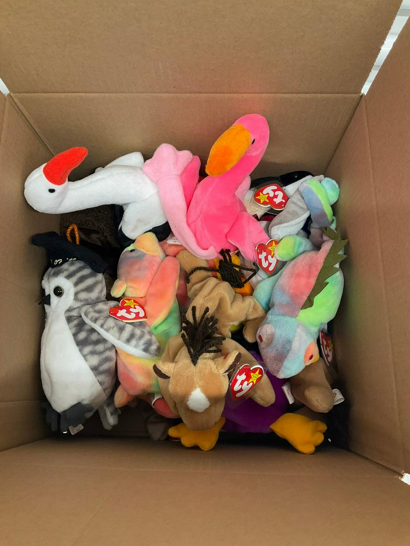 Large lot of beanie babies with tags: Large lot of beanie babies with tags