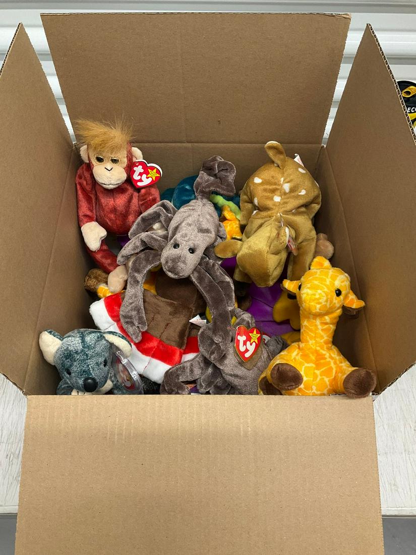 Lot of Beanie Babies with Tags: Lot of Beanie Babies with Tags