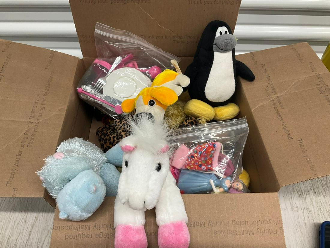 Lot of Club Penguin, Webkinz, and Other Stuffed Animals: Lot of Club Penguin, Webkinz, and Other Stuffed Animals
