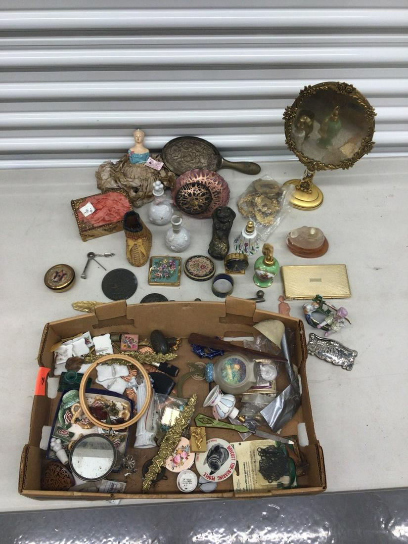 Metal Mirror, decorative figures and more (1 of 1)