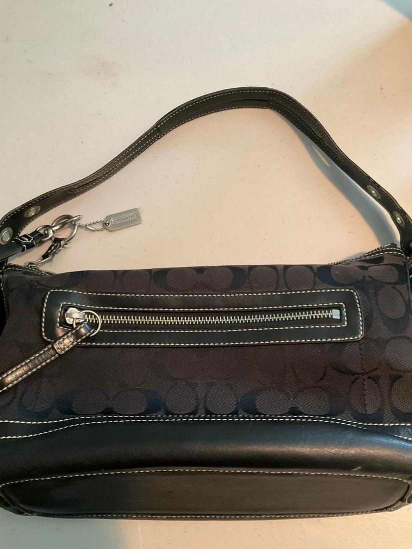 Coach Purse: Coach Purse