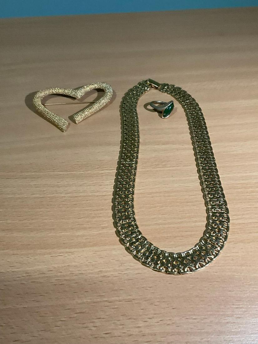 Lot of Costume Jewelry Sarah, Monet, and more: Lot of Costume Jewelry Sarah, Monet, and more