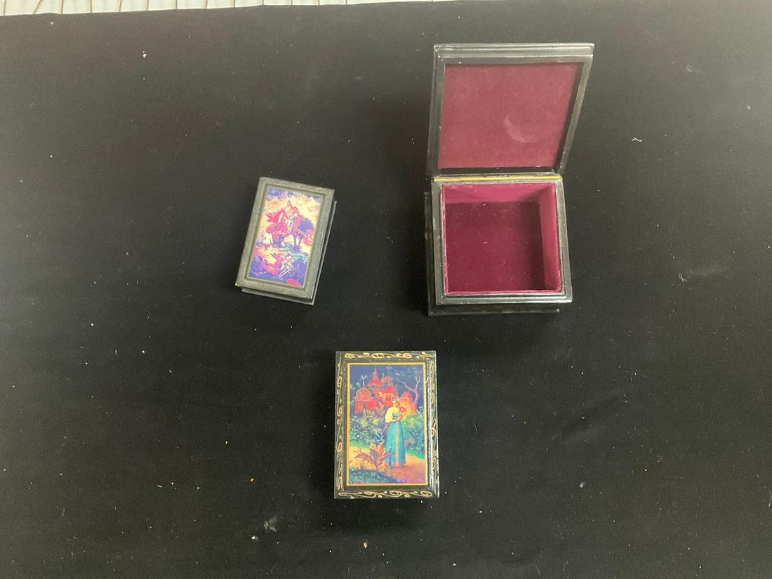 Lot of three small decorative wooden boxes (1 of 1)