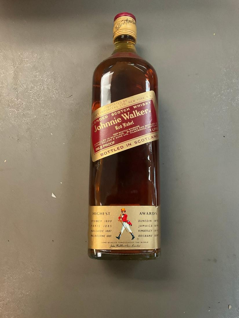 Johnny Walker Red Label Scotch Whisky (1 of 1)