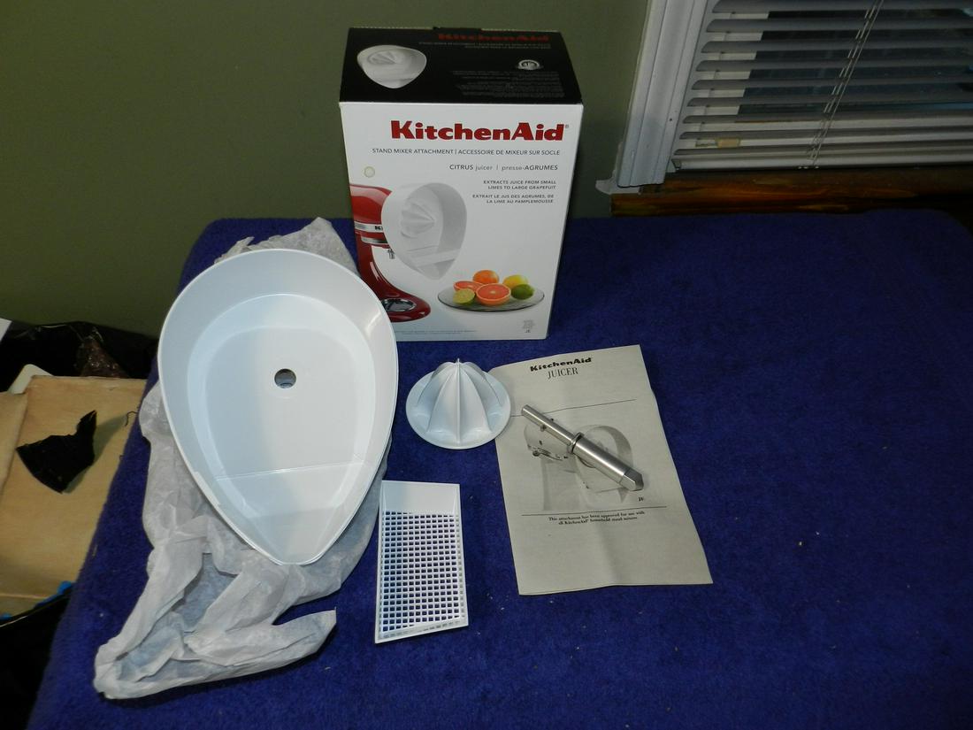 Kitchenaid Stand Mixer Juicer Attachment In Box (1 of 1)