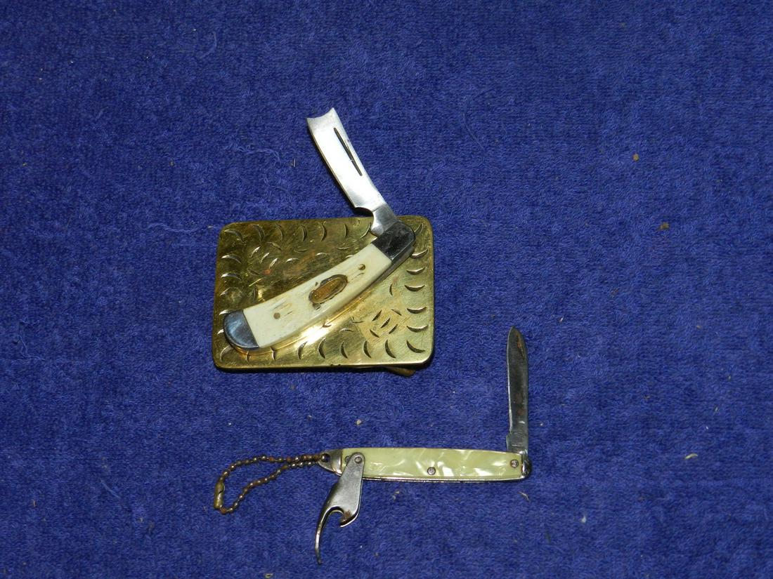 2 Vintage Pocket Knives Belt Buckles Longest blade 2" (1 of 1)