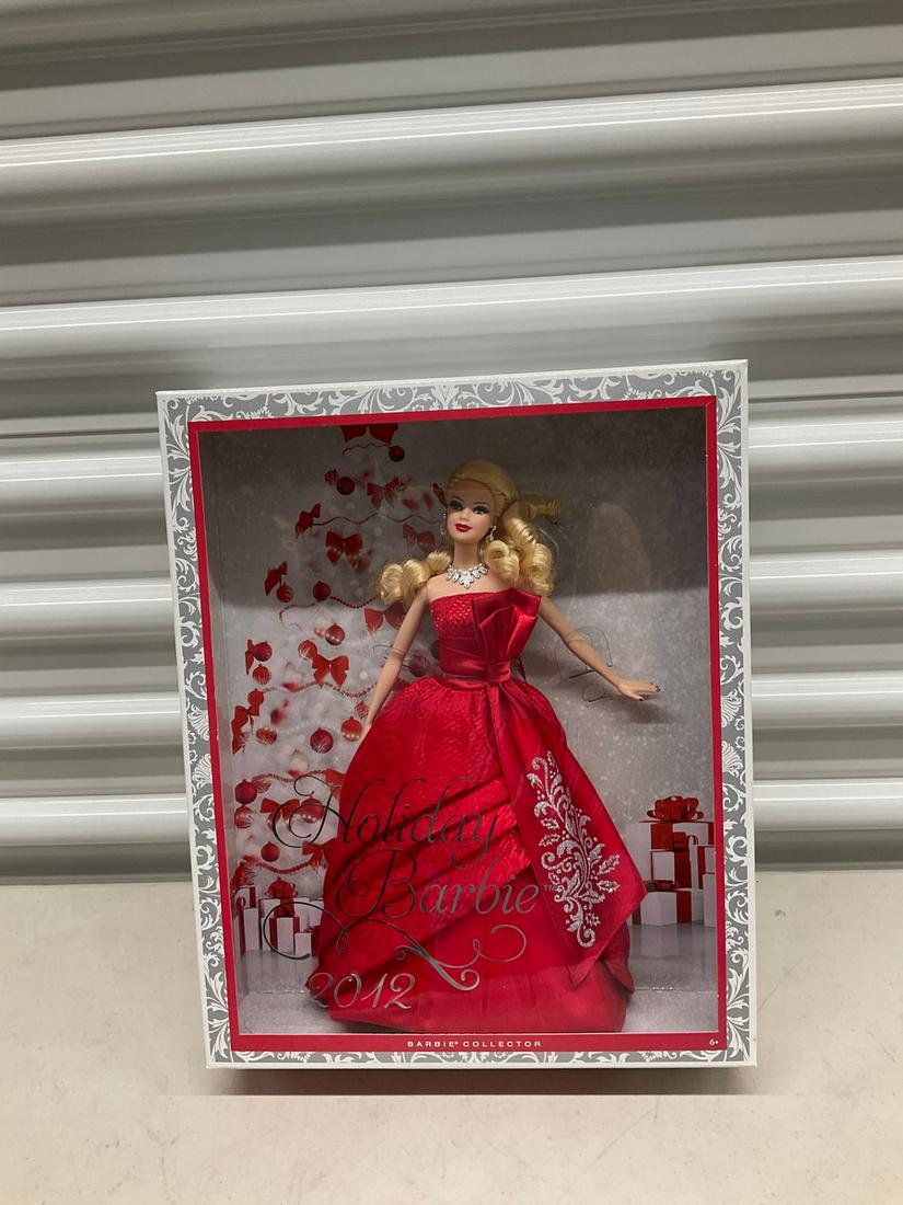 Holiday Barbie 2012 Collector Barbie in Box (1 of 1)