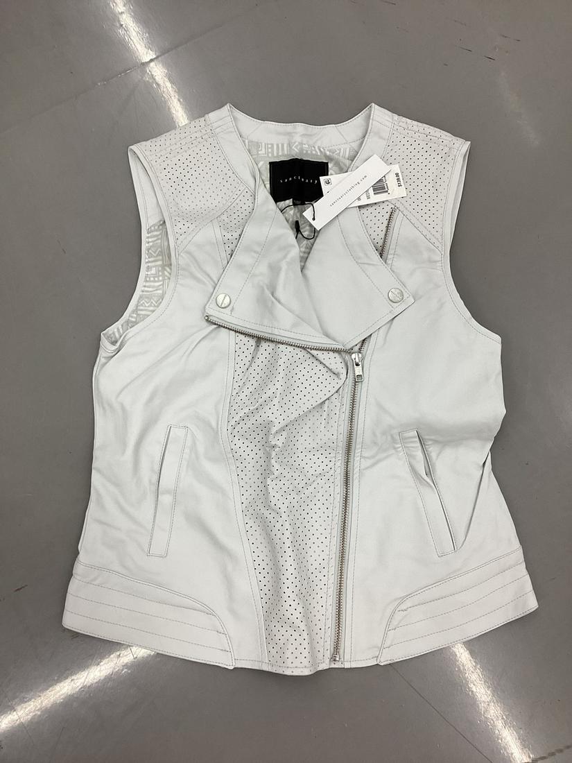New With Tags Sanctuary Assymetrical Zipper Vest Size M: New With Tags Sanctuary Assymetrical Zipper Vest Size M