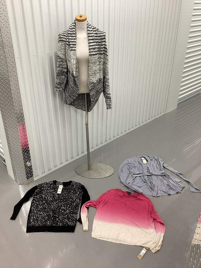 Lot of NWT Size Medium Sweaters DKNY,Kenneth Cole and Two by Vince Camuto: Lot of NWT Size Medium Sweaters DKNY,Kenneth Cole and Two by Vince Camuto