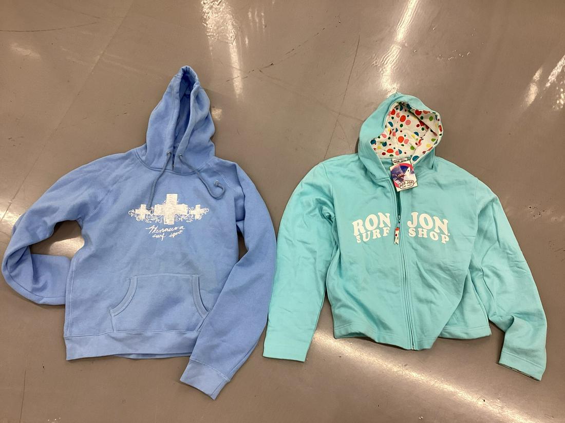 Hanauma Surf Hooded Sweatshirt size L & NWT Ron Jon Sweatshirt Size M: Hanauma Surf Hooded Sweatshirt size L & NWT Ron Jon Sweatshirt Size M