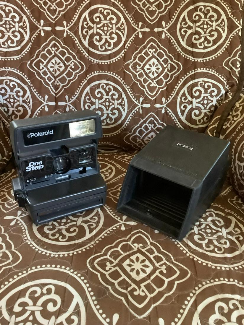 Polaroid One Step camera with close up attachment (1 of 1)