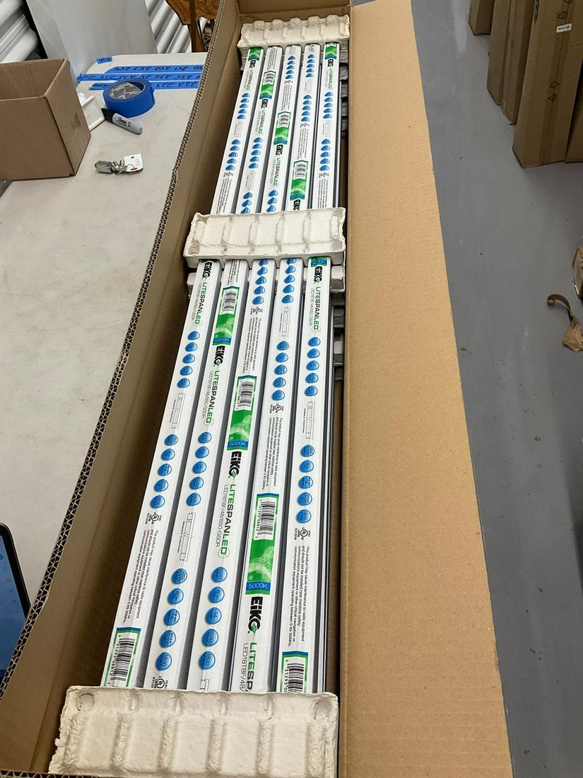 Lot of Eiko Advantage LED T8 Linear 5000K lights: 49" long