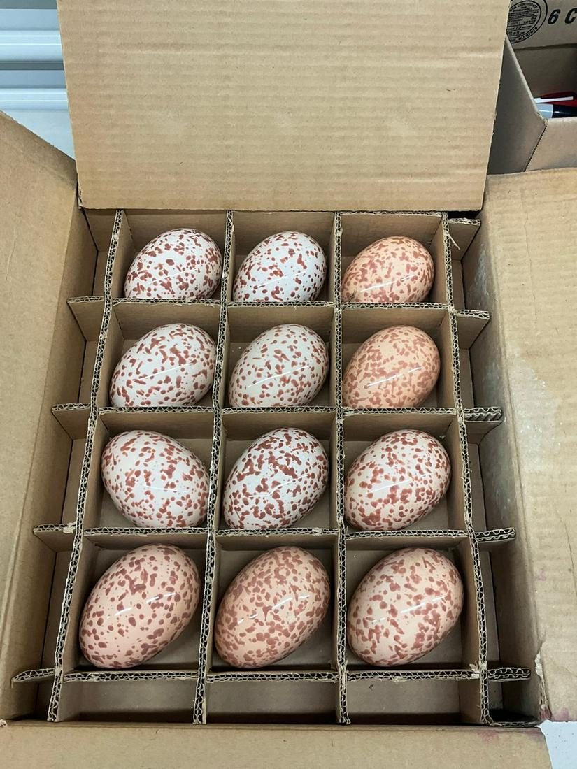 Lot of decorative eggs: Lot of decorative eggs