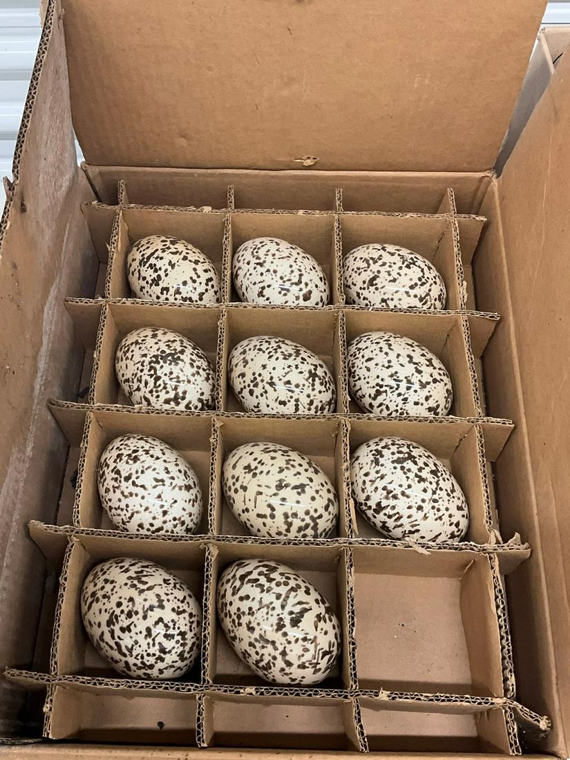 Lot of decorative eggs: Lot of decorative eggs