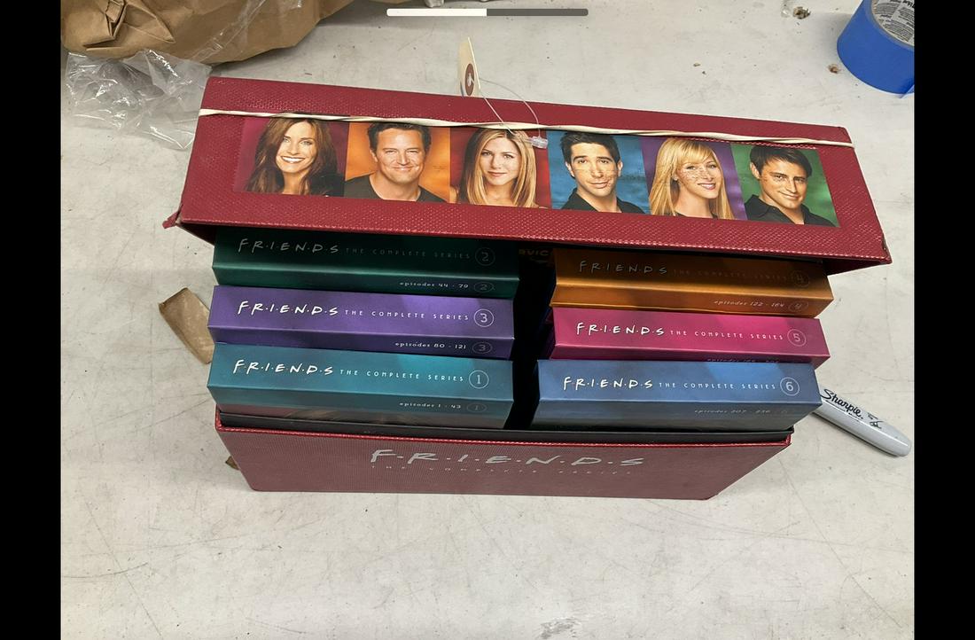 Friends complete series DVDs (1 of 1)