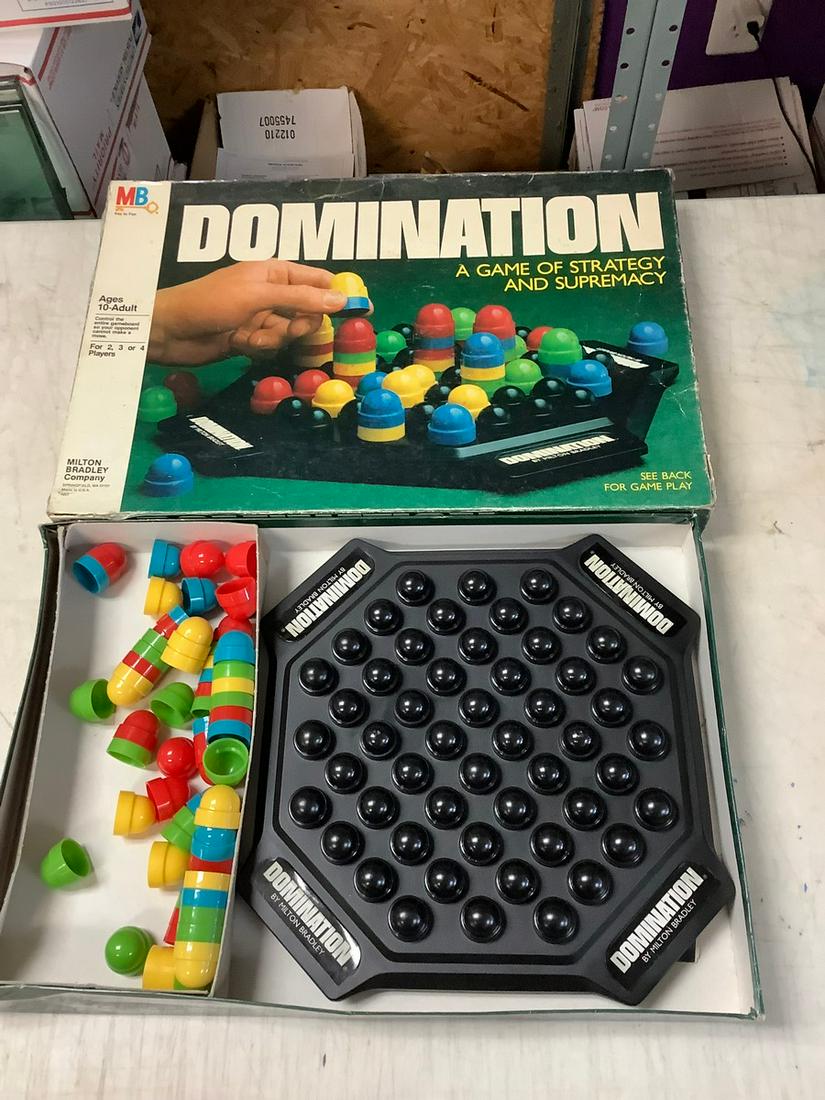 Vintage Milton Bradley Domination Strategy Game (1 of 1)