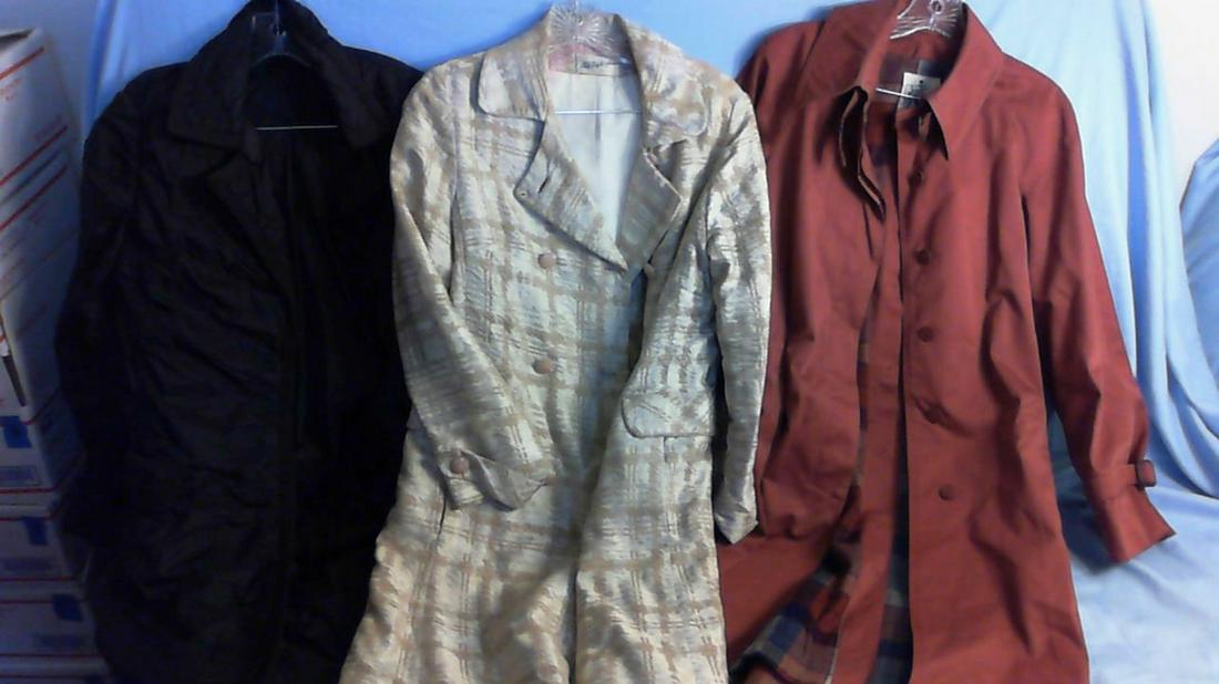 Vintage ladies coats, circa 60s and 70s: Vintage ladies coats, circa 60s and 70s