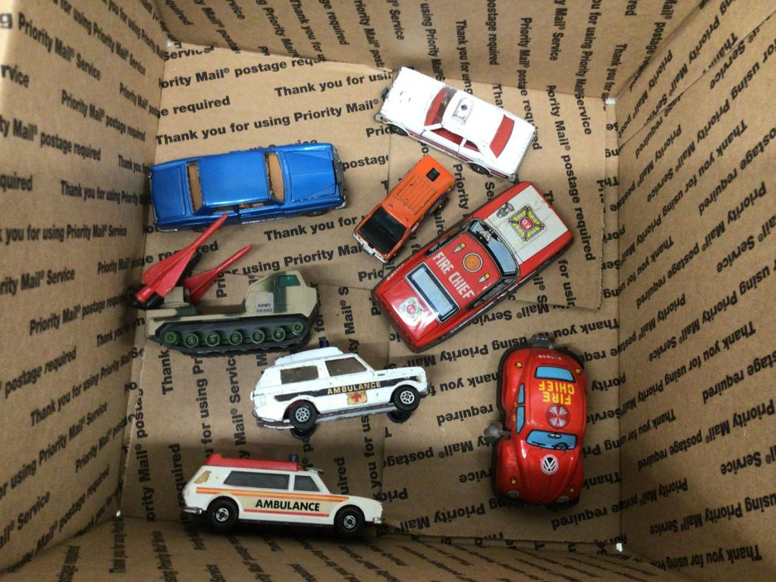 Lot vintage Corgi Toys trucks (1 of 1)
