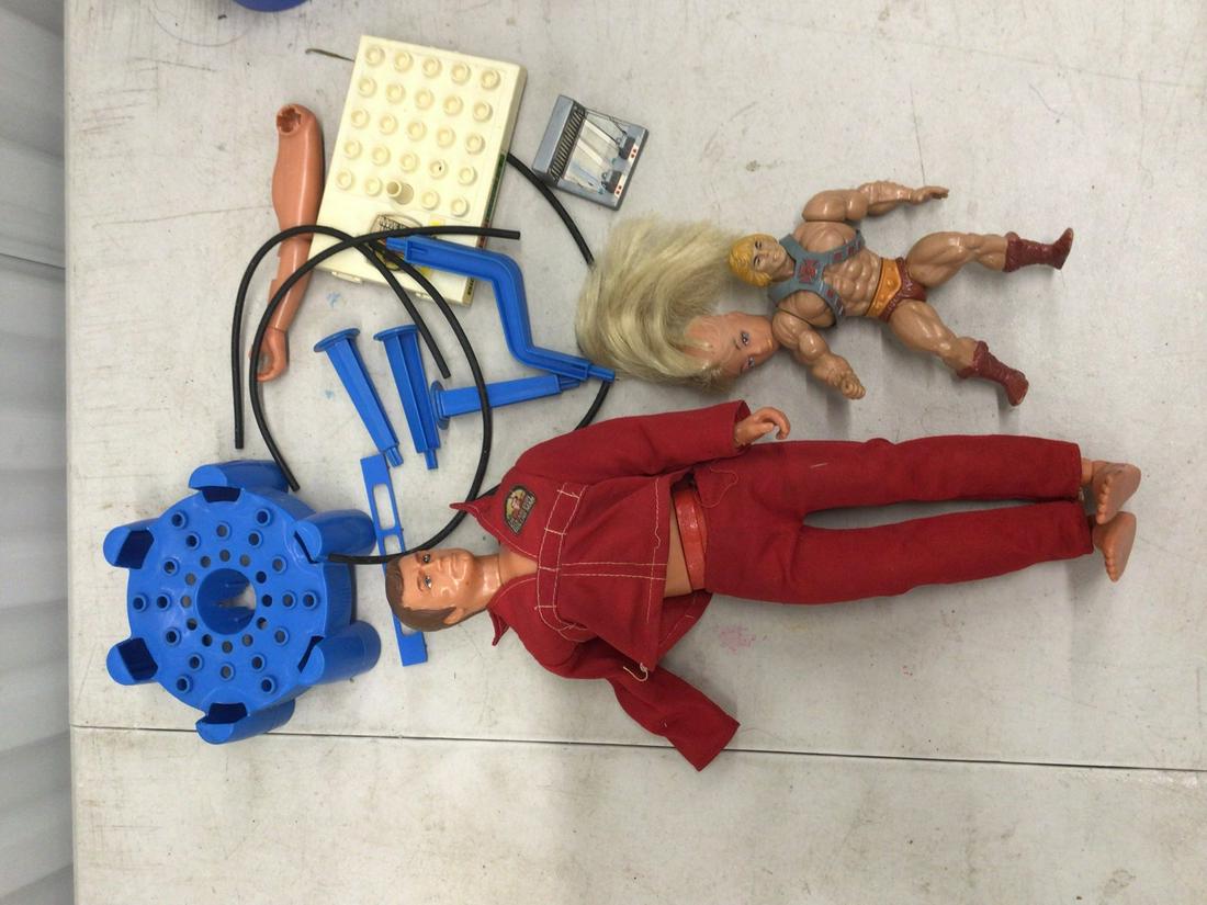 The 6 Million Dollar Man with accessories and more (1 of 1)