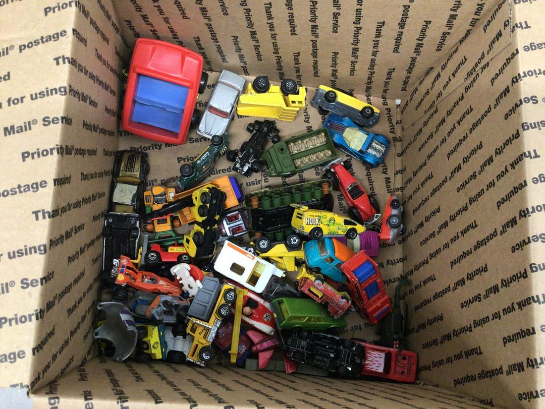 Lot of vintage Match Box and Hot Wheel cars (1 of 1)