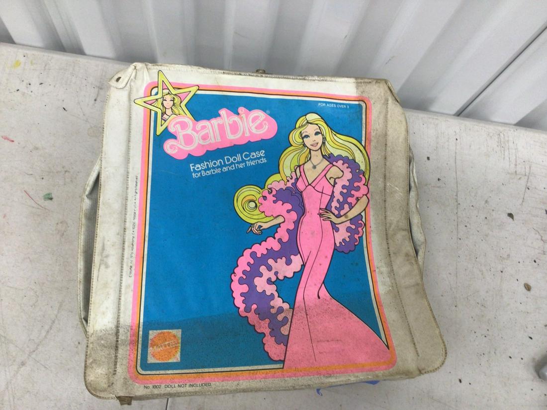 Barbie 'fashion doll case' (empty): Barbie 'fashion doll case' (empty)